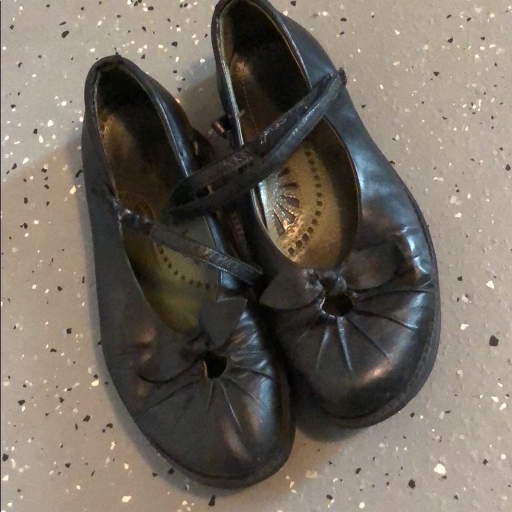 Black Mary Jane earth shoes